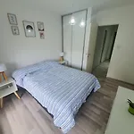 Vm 1254 - Departamento Apart - Con Cochera